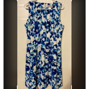 Blue and white floral print dress. Size 14.